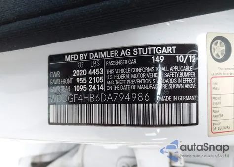 2013 Mercedes-Benz C 250 Sport z USA, uszkodzony, nr VIN WDDGF4HB6DA794986